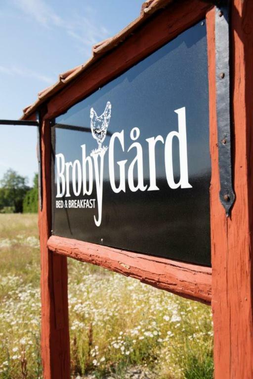 Broby Bed & Breakfast Entreplan Nykoping Exterior photo